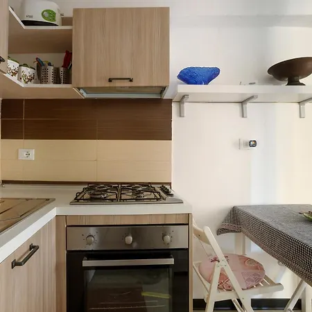 Il Giostro 2 Biassa Apartment *